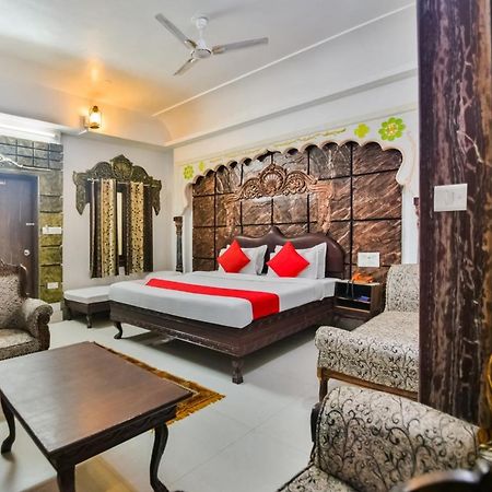 Hotel Royal Palace Chittorgarh 外观 照片