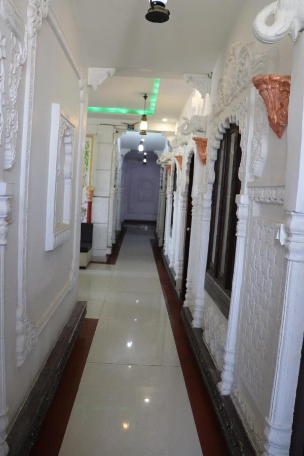 Hotel Royal Palace Chittorgarh 外观 照片